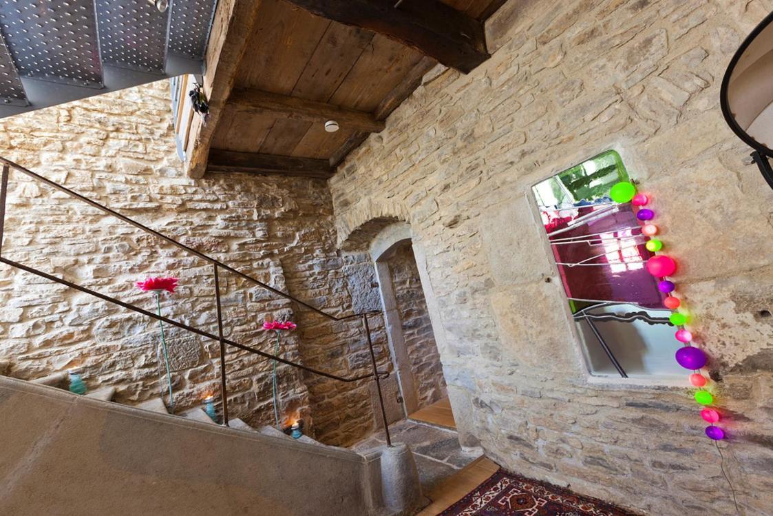 La Tour Charlemagne Acomodação com café da manhã Château-Chalon Exterior foto
